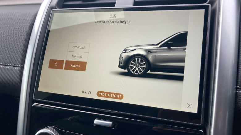 Land Rover Discovery 3.0 D350 Dynamic SE 5dr Auto Diesel Station Wagon